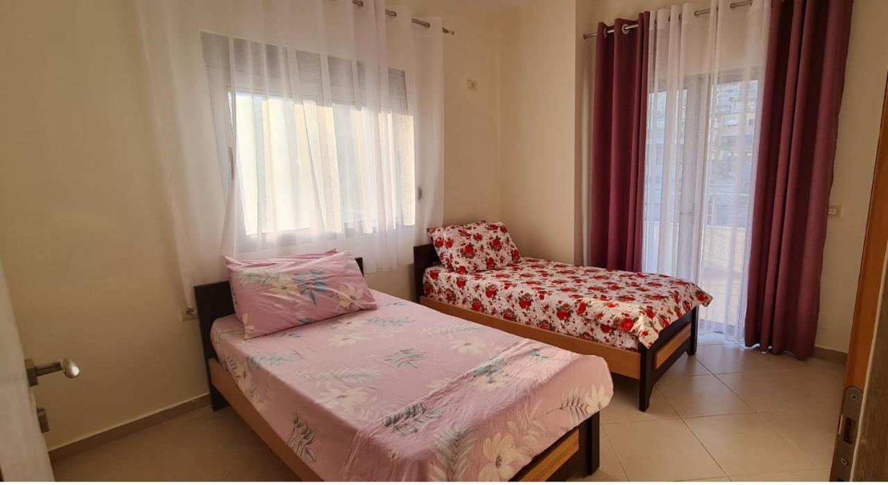 Saranda City Center & Beach Apartament 2 Bed Room Dış mekan fotoğraf